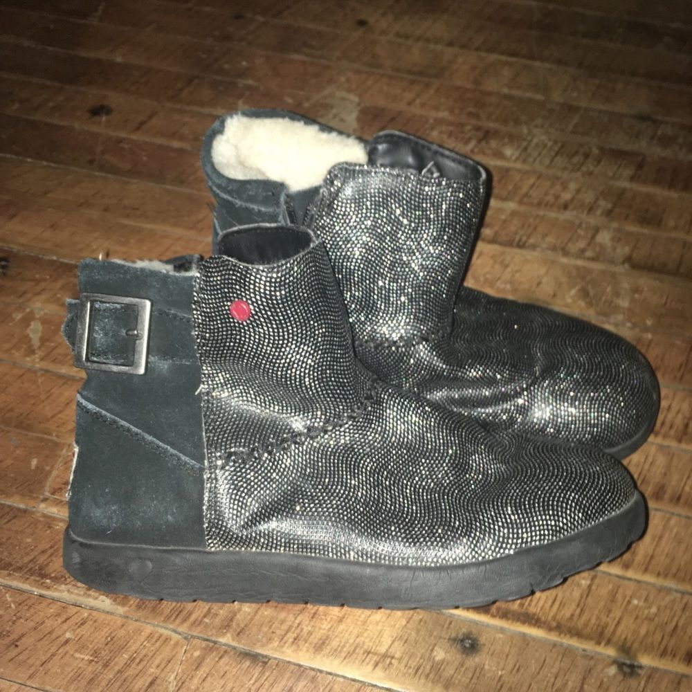 Uggs size 4 shimmery black and silver shearling lined booties